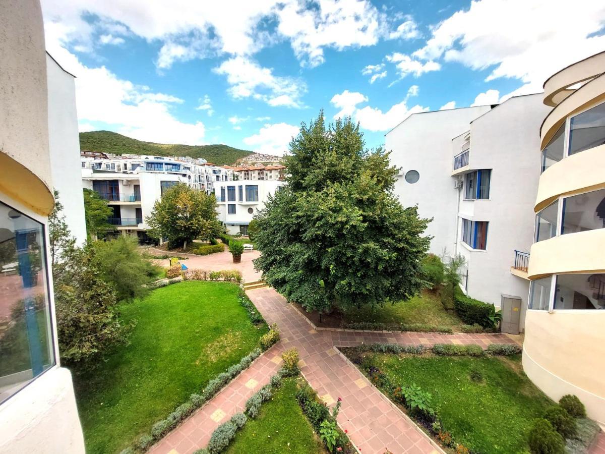 Vega Village Ap B39 Sveti Vlas Eksteriør bilde